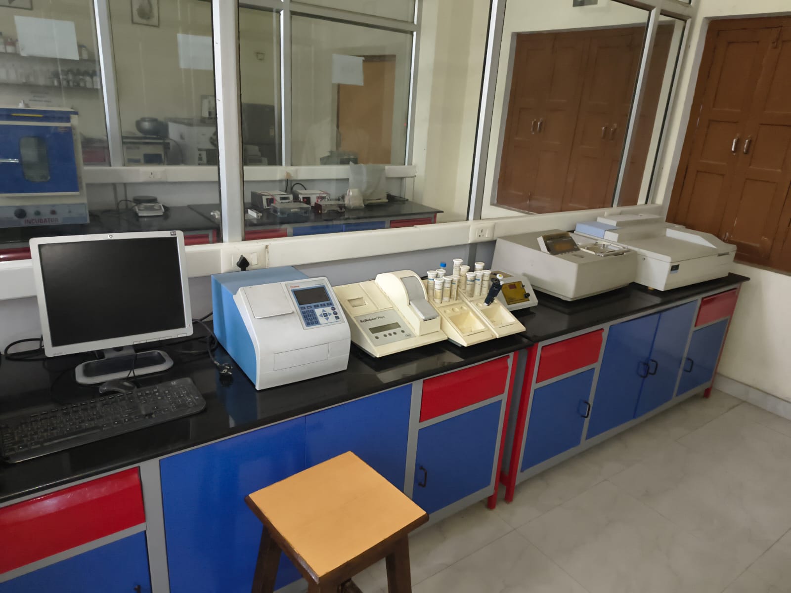 Medical Diagnostics Lab Image